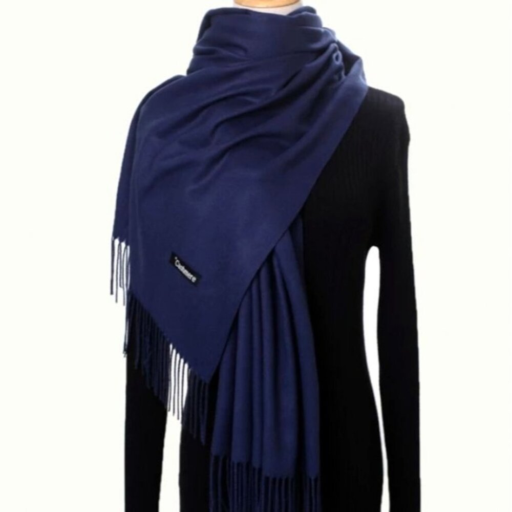 Luxurious Navy-Blue Cashmere Scarf 74" With Fringed Edges - Picture 4 of 8
